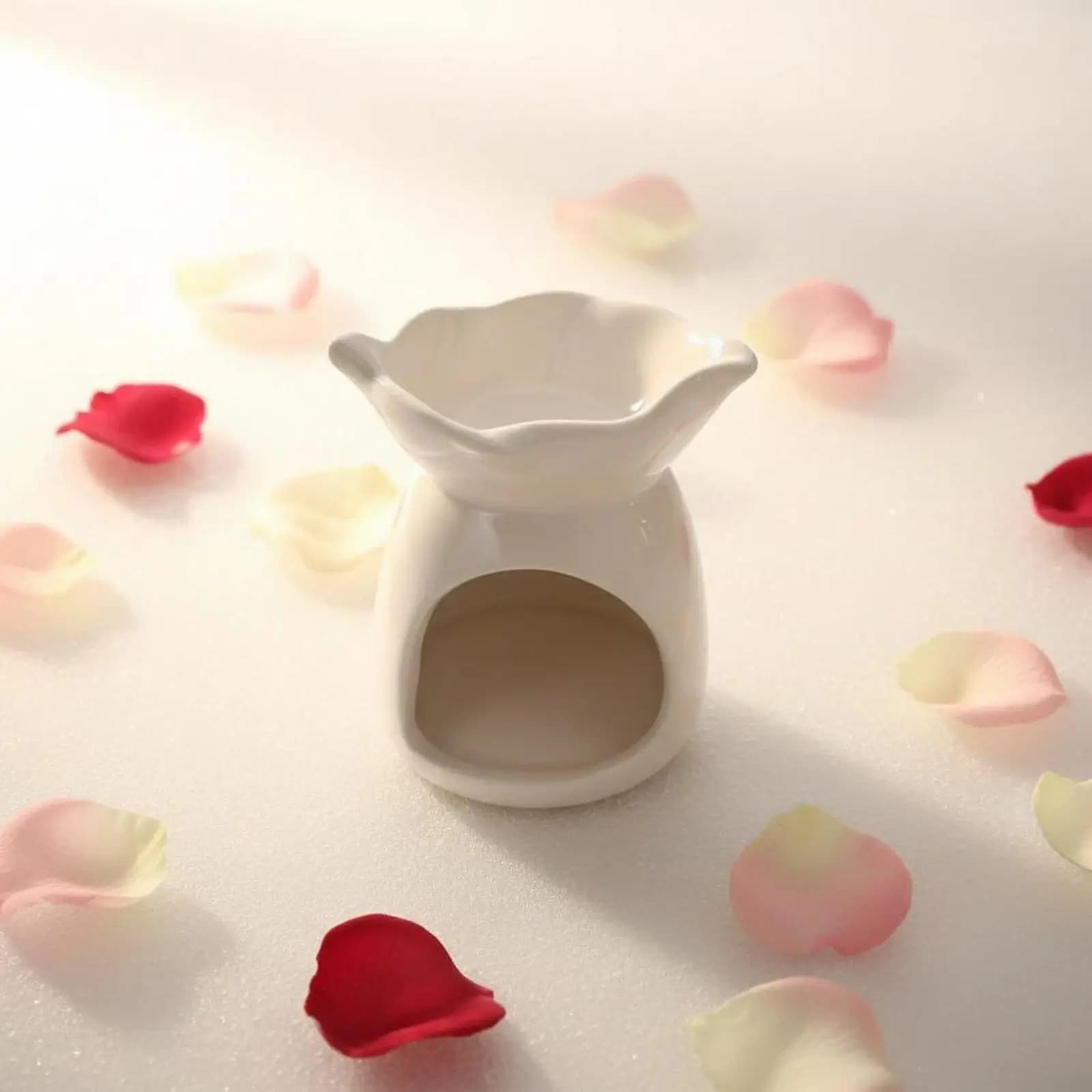Ceramic Scented Candle Holder Essential Oil Burner Luxury Scented Candles for Home and Office Decor