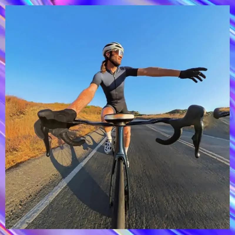 Supporto per computer di tipo split per bici A24U per Insta360 Ace/Ace Pro/Acepro2/X4/X3/X5 GO 3S/GO 3/ONE RS Supporto per cronometro bici