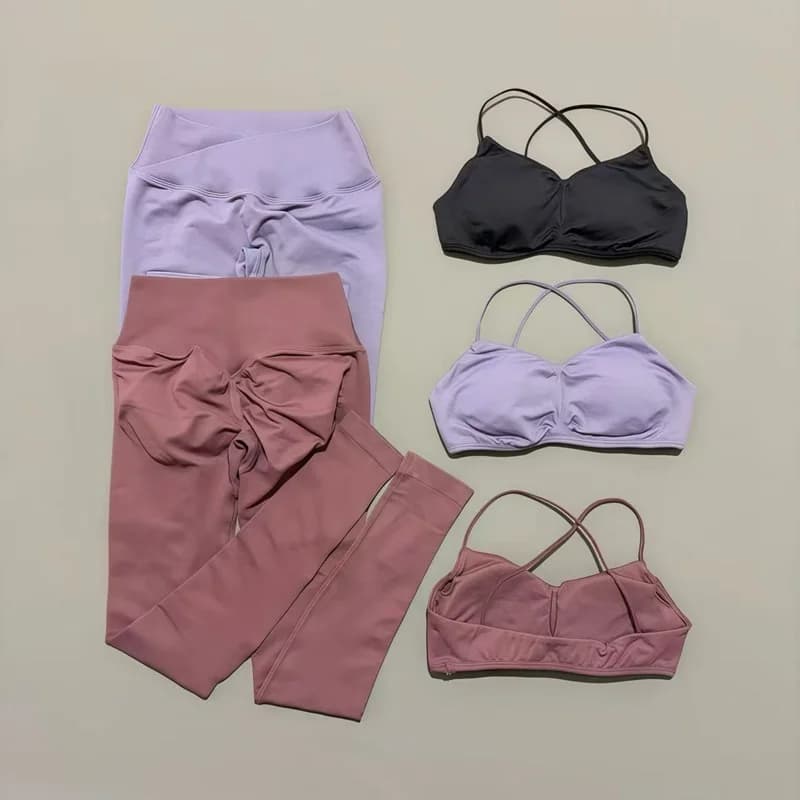 Set Fitness HISTELLO Vision da 2 Pezzi per Donna, Reggiseno Sportivo Senza Cuciture e Leggings Arricciati, Completo per Palestra, Pilates e Allenamento
