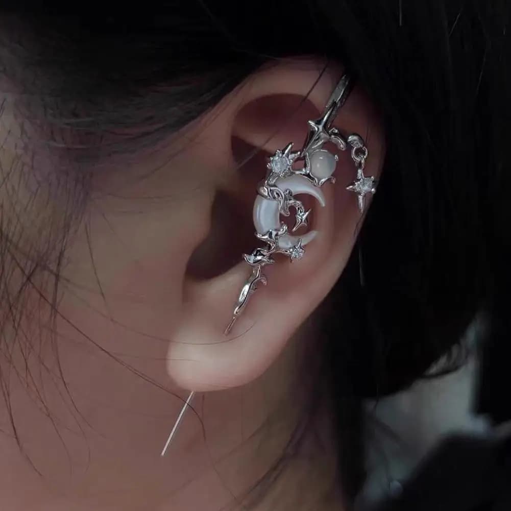 1 paio di orecchini a stella e luna con diamanti, orecchini a gancio punk, orecchini a spada gotici, accessori gioiello