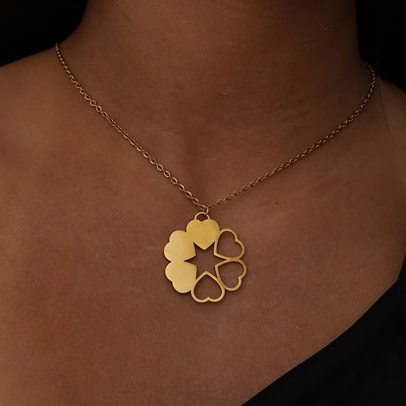 Collana personalizzata alla moda con incisione laser a fiori in 6 pezzi, ciondolo con marcatura personalizzata personalizzata, catena alla clavicola 45 cm