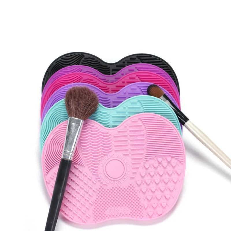 1/2/3/4 pz. Tappetino in silicone per la pulizia dei pennelli da trucco, strumento per lavare pennelli cosmetici, detergente per sopracciglia, scrubber per la pulizia del trucco