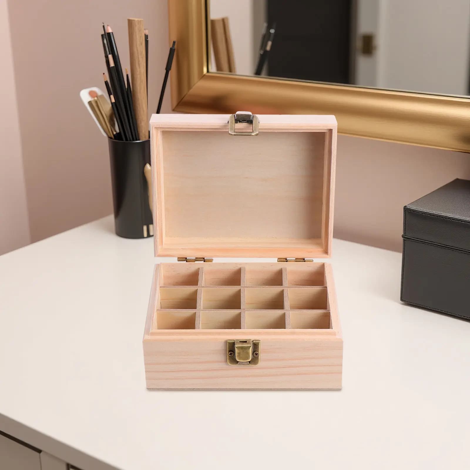 Essential Oil Box Wood Large Capacity Premium Essential Oil Organizer 12-Grid Storage Case Bottle Holder Safe Carrying Box