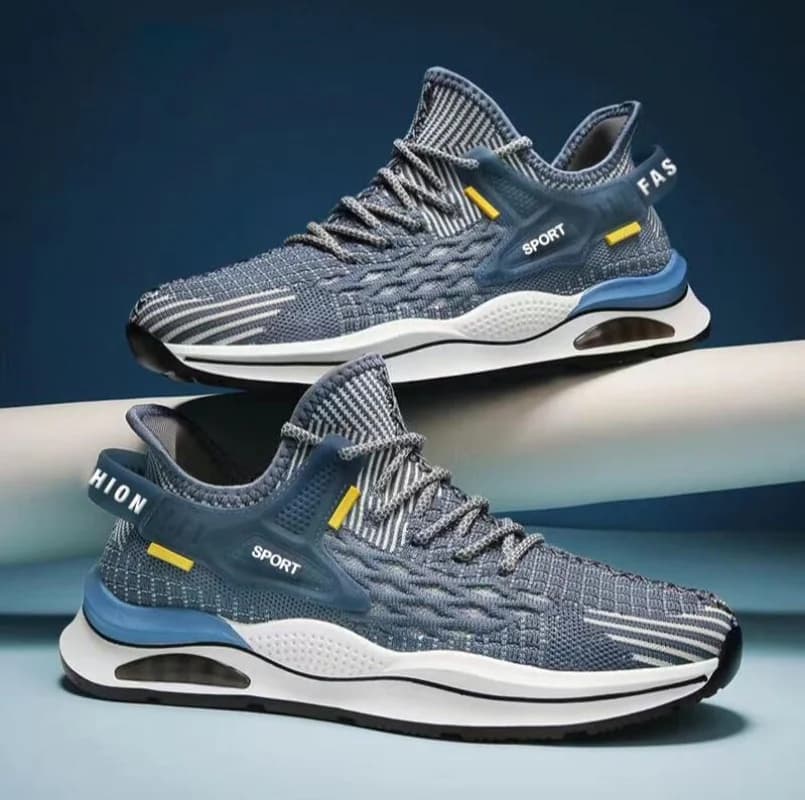 Scarpe da passeggio da uomo Scarpe da corsa sportive in mesh moda estiva Scarpe da tennis stringate piatte morbide e traspiranti per sneakers da uomo