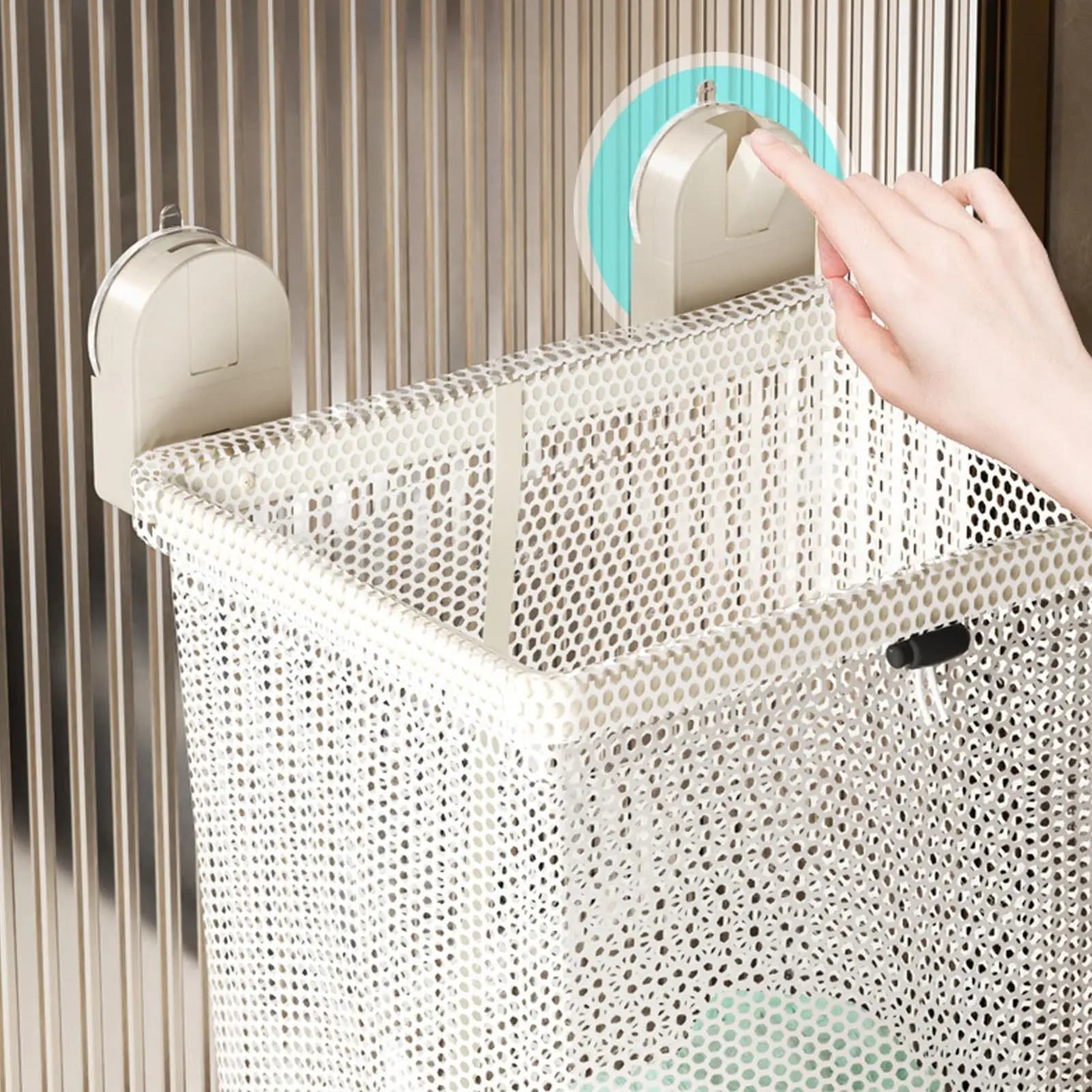 Wall-mounted laundry basket with suction cup, laundry net container, for house and bathroom organization, ideal for shirts and scarves