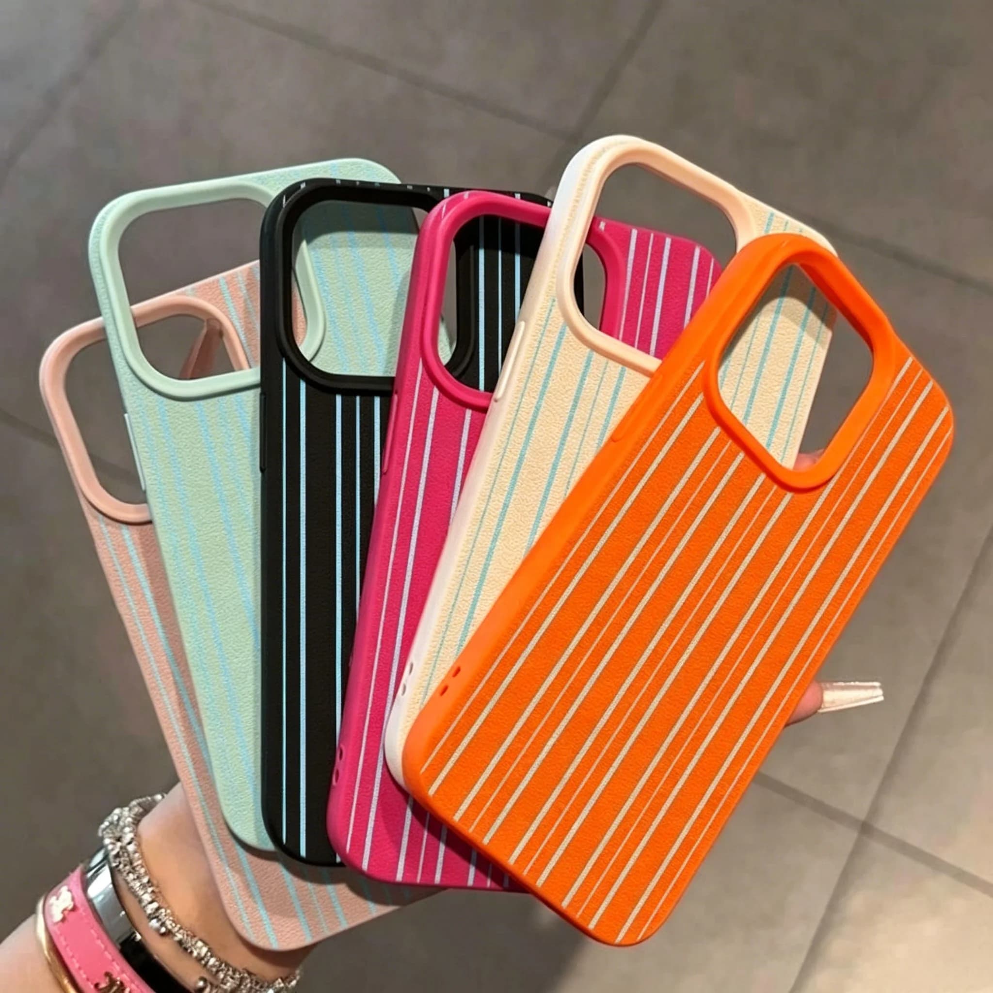Colorful Striped Korean INS Couple Y2K Phone Case For iPhone 17 16 11 13 12 14 15 Pro Max XS X XR 7 8 Plus 16E 16 17 Pro Cover