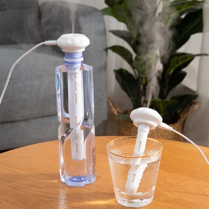 Mini umidificatore portatile USB a forma di diamante per auto, casa, scrivania, con grande spray idratante.