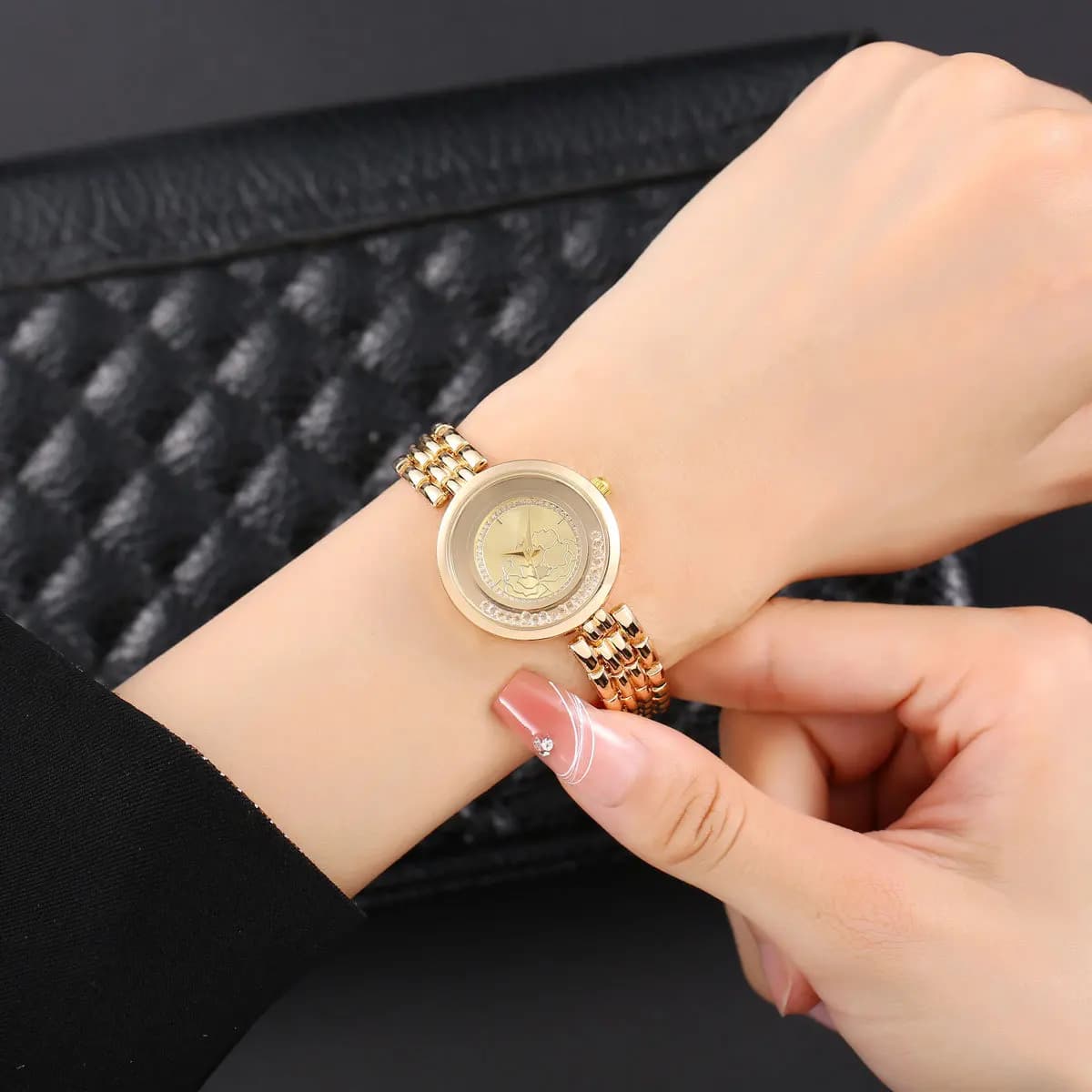 New Fashion Luxury Watches for Women Casual Quartz Watch Stainless Steel Ladies Wrist Watch With Flowers Reloj Mujer