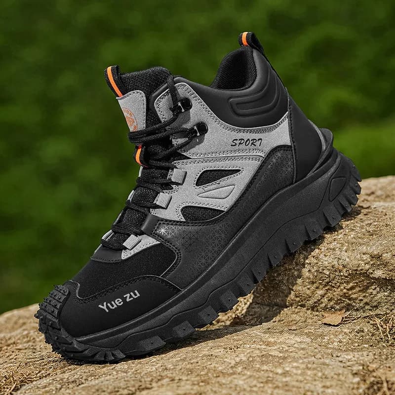 Hot Sale Men's High Top Hiking Boots Quality Breathable Thick Sole Non Slip Sneakers Outdoor Camping Mountaineering Boots 39-48
