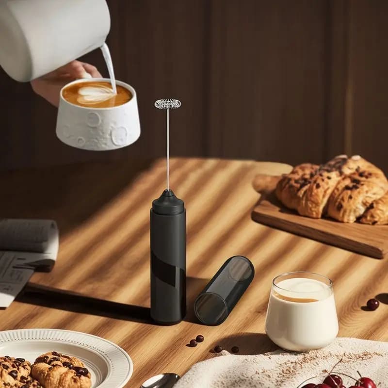 1 set of electric blenders, coffee blenders, milk blenders, AA size electric kitchen blenders, portable egg blenders, cream blenders, blenders.
