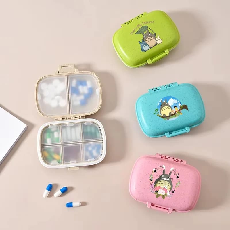 Scatole per pillole sigillate antipolvere e resistenti all'umidità Totoro, confezione portatile da viaggio, scatola per medicinali con motivo stampato a cartoni animati.