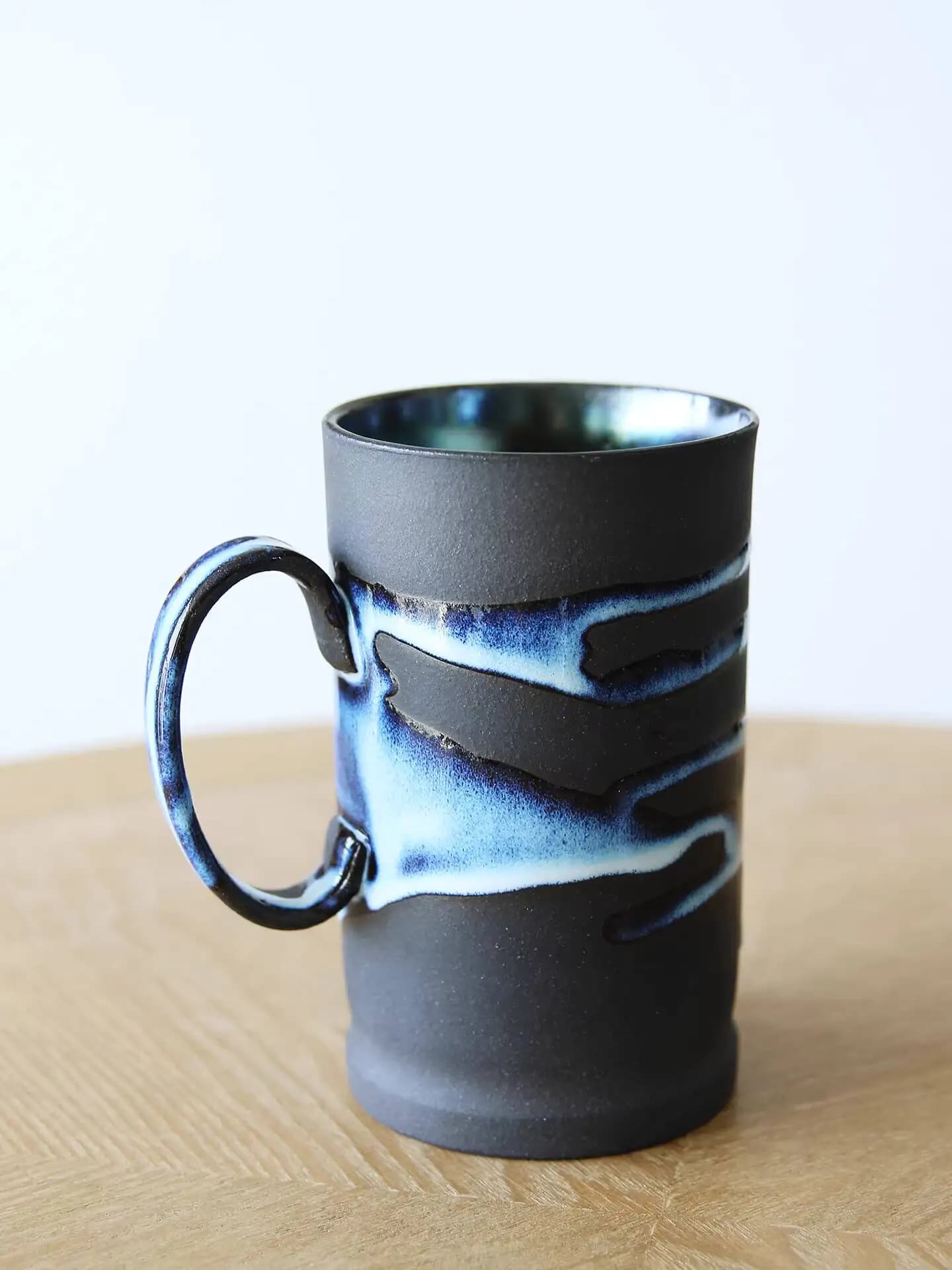 Tazza da Birra Grande Artigianale Giapponese Mino-Yaki che Crea Schiuma Cremosa e Densa