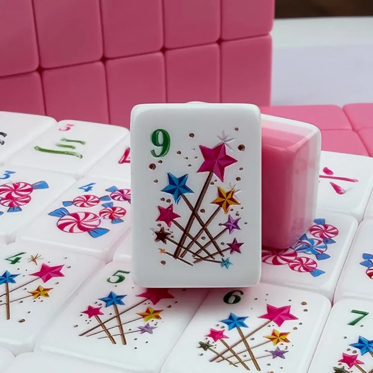 Luxury 4 Layer Pink Gradient Acrylic American Mahjong Set 160Pcs Cute Candy Dessert Star Pattern Hand Rubbed Mahjong Tiles