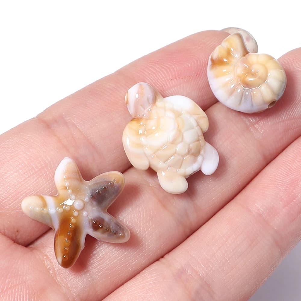 50pcs/lot Ocean Animal Acrylic Beads Turtle Starfish Conch Beads Beige Loose Beads For Jewelry Making DIY Bracelet Accessories