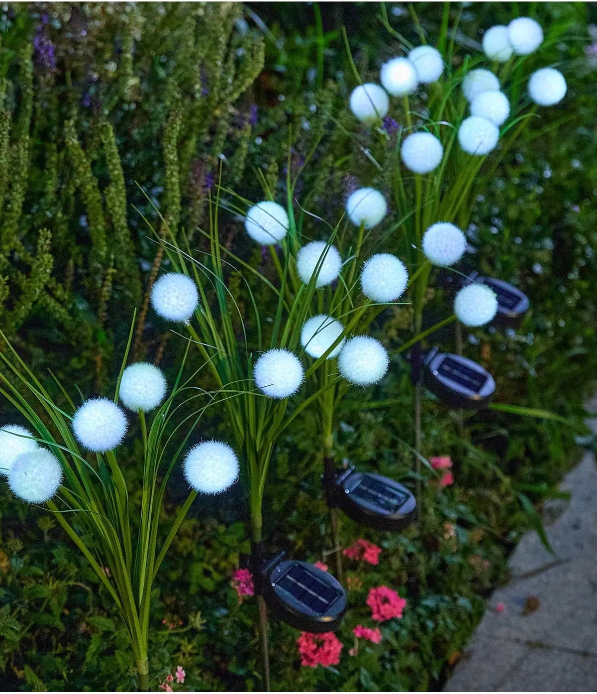 Lampada Solare a 5 Teste LED con Palla di Pelliccia, Luce Decorativa da Giardino per Esterni