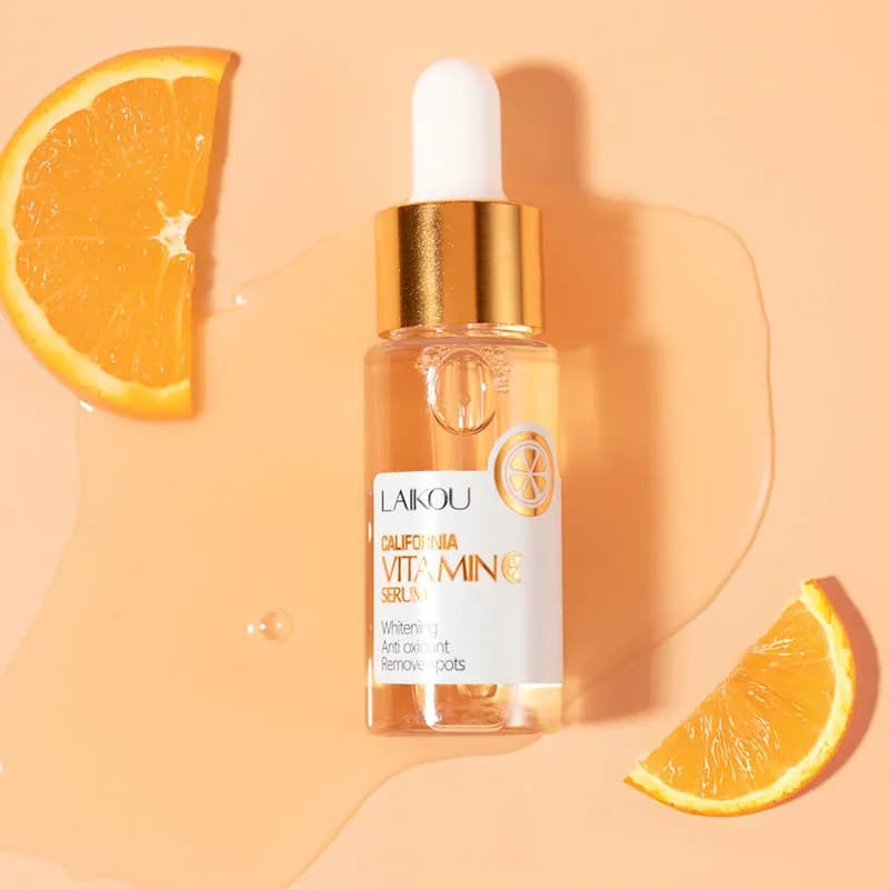 17 ml vitamin C whitening serum Hydrating and moisturizing face for the care of Japanese skin