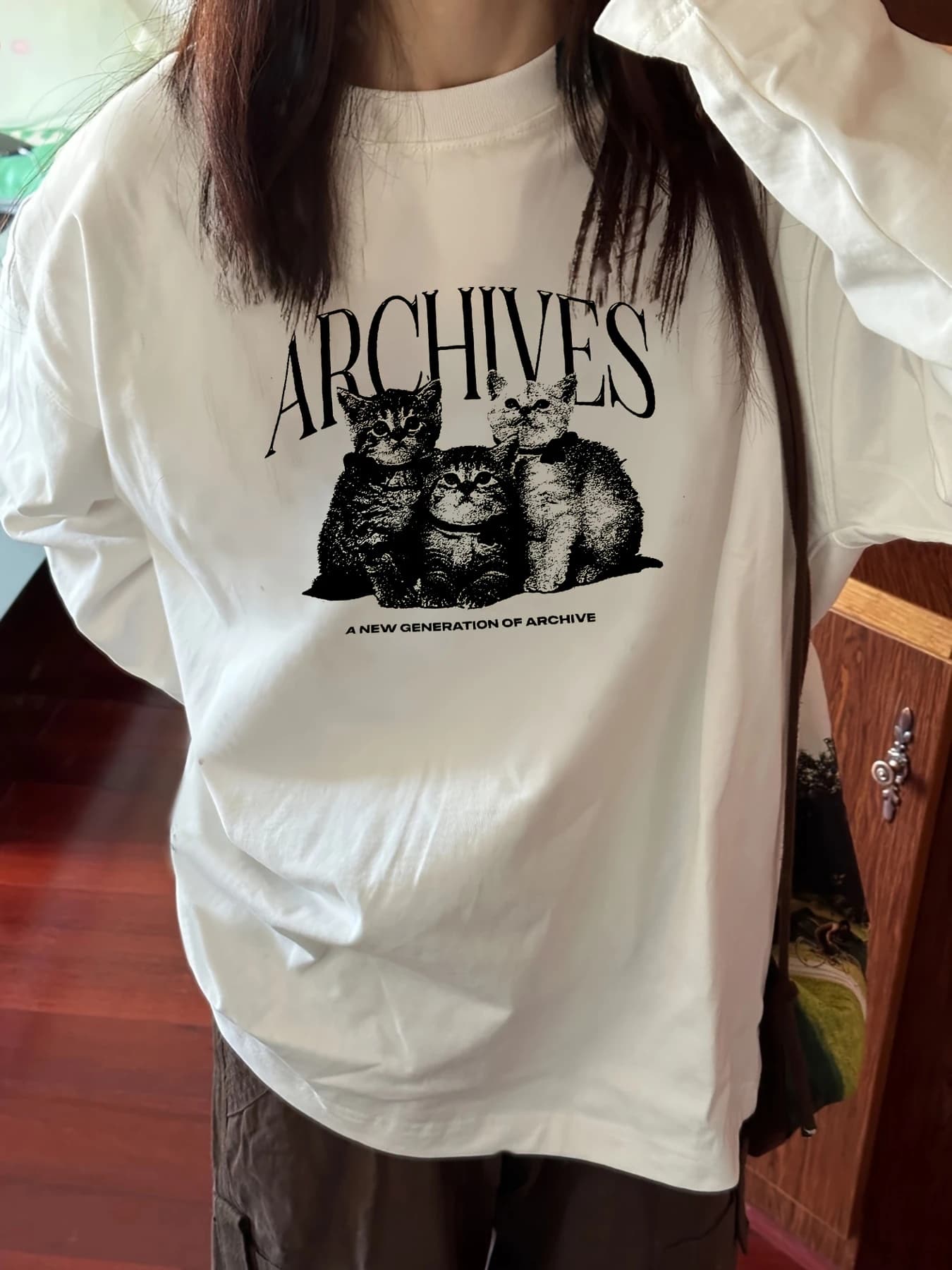 Cute Cat Print Long Sleeve T-Shirt for Women, Loose Fit Top for Autumn and Winter