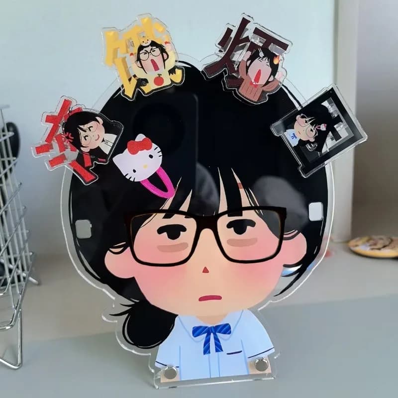 Scaffale per occhiali in acrilico Kawaii Supporto per cuffie portatile Fermaglio per capelli Anime Portaoggetti per trucco Scultura da tavolo Organizzatore per camera da letto