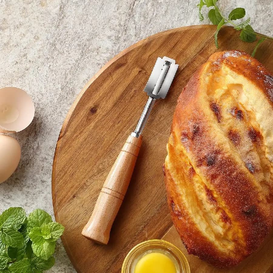 Wooden Handle Bread Scoring Knife, European Bread & Baguette Lame, Dough Cutter for Bread Pattern Cutting Bread Slashing Tool