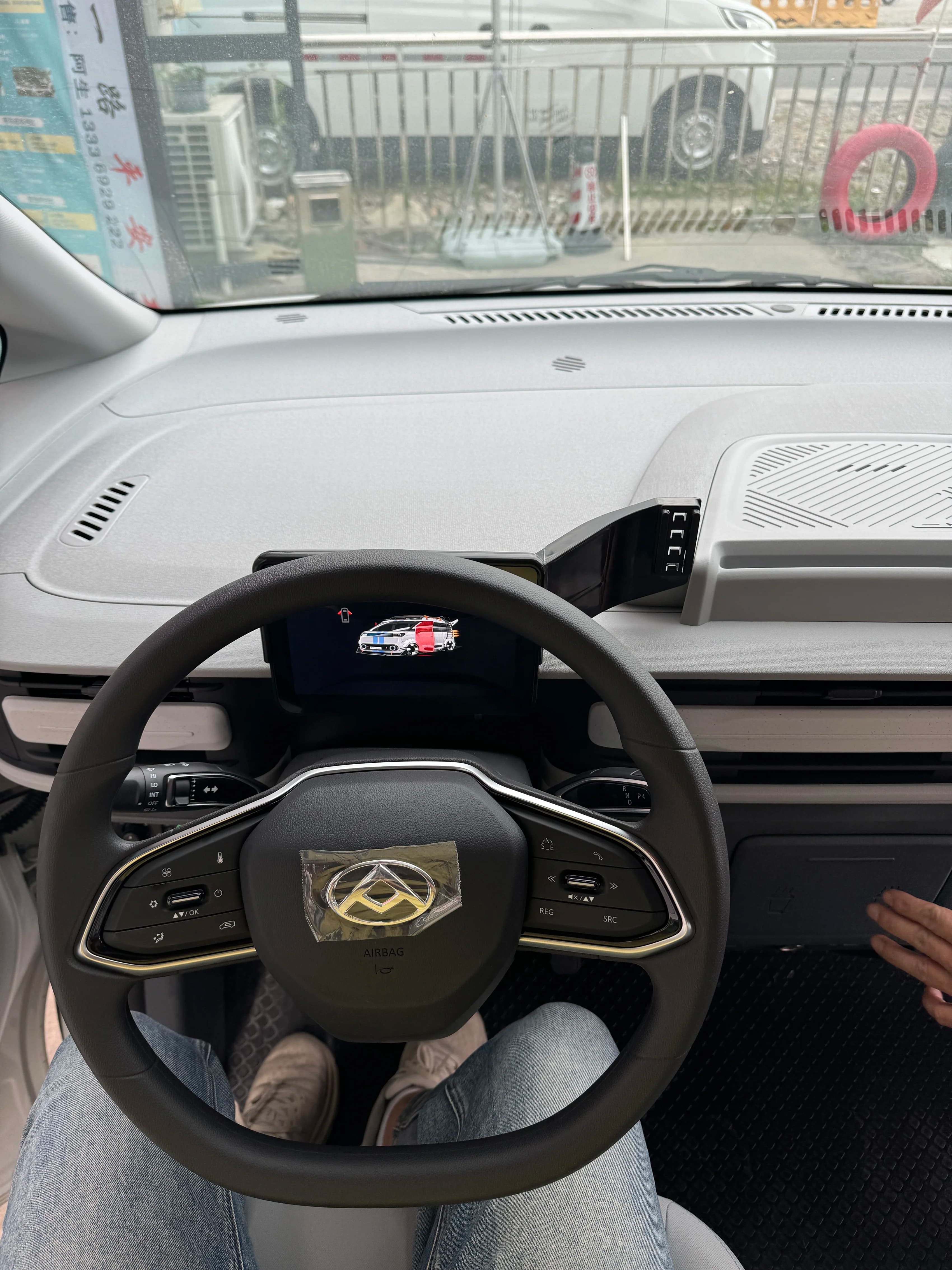 Supporto per telefono cellulare per auto Base fissa speciale per Maxus EDELIVER 5 2023-2024 10 pollici per accessori interni auto per auto