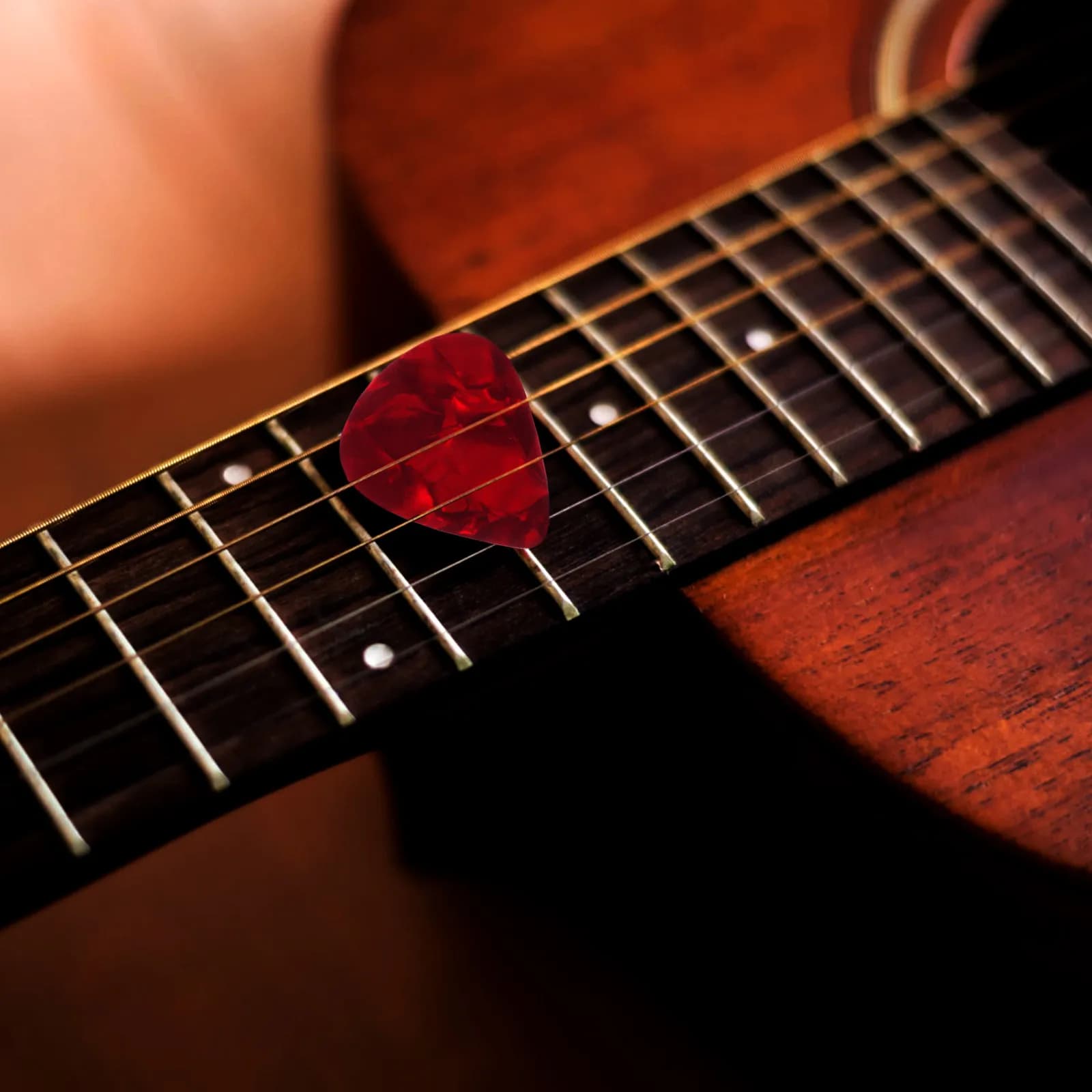 10 Pezzi Plettri per Chitarra Premium Colorati in Celluloide Lisci per Chitarra, Basso, Ukulele, Mandolino, Banjo, Leggeri, Resistenti e Riciclabili