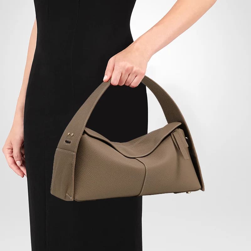 Genuine Cowhide Leather Women Hobo Bag, Casual Shoulder Bag with Detachable Strap, Large Capacity Handbag for Travel
