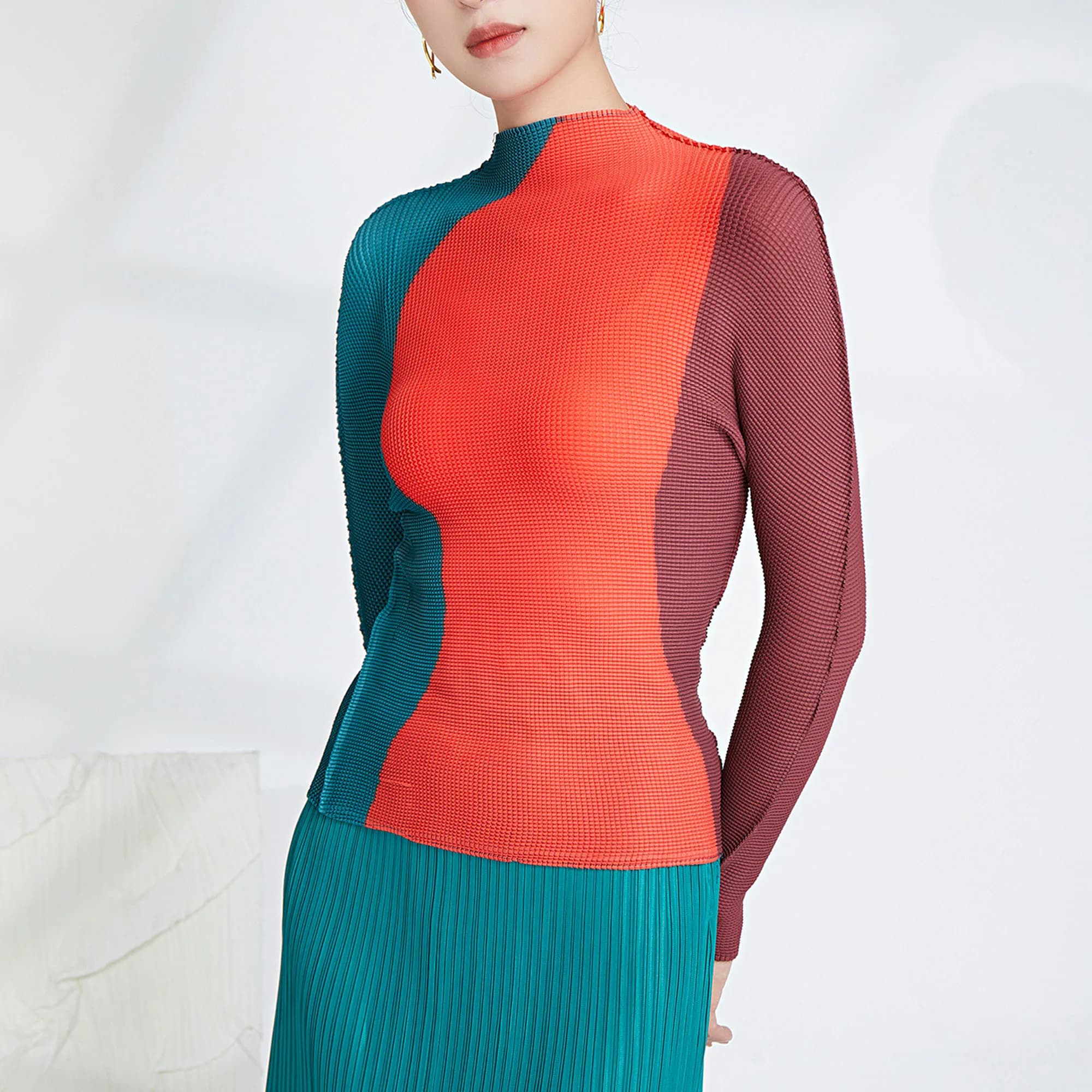 2025 Estate ultima stampa Miyake pieghettata artigianale Top donna moda camicetta stampata T-shirt elastica a maniche lunghe