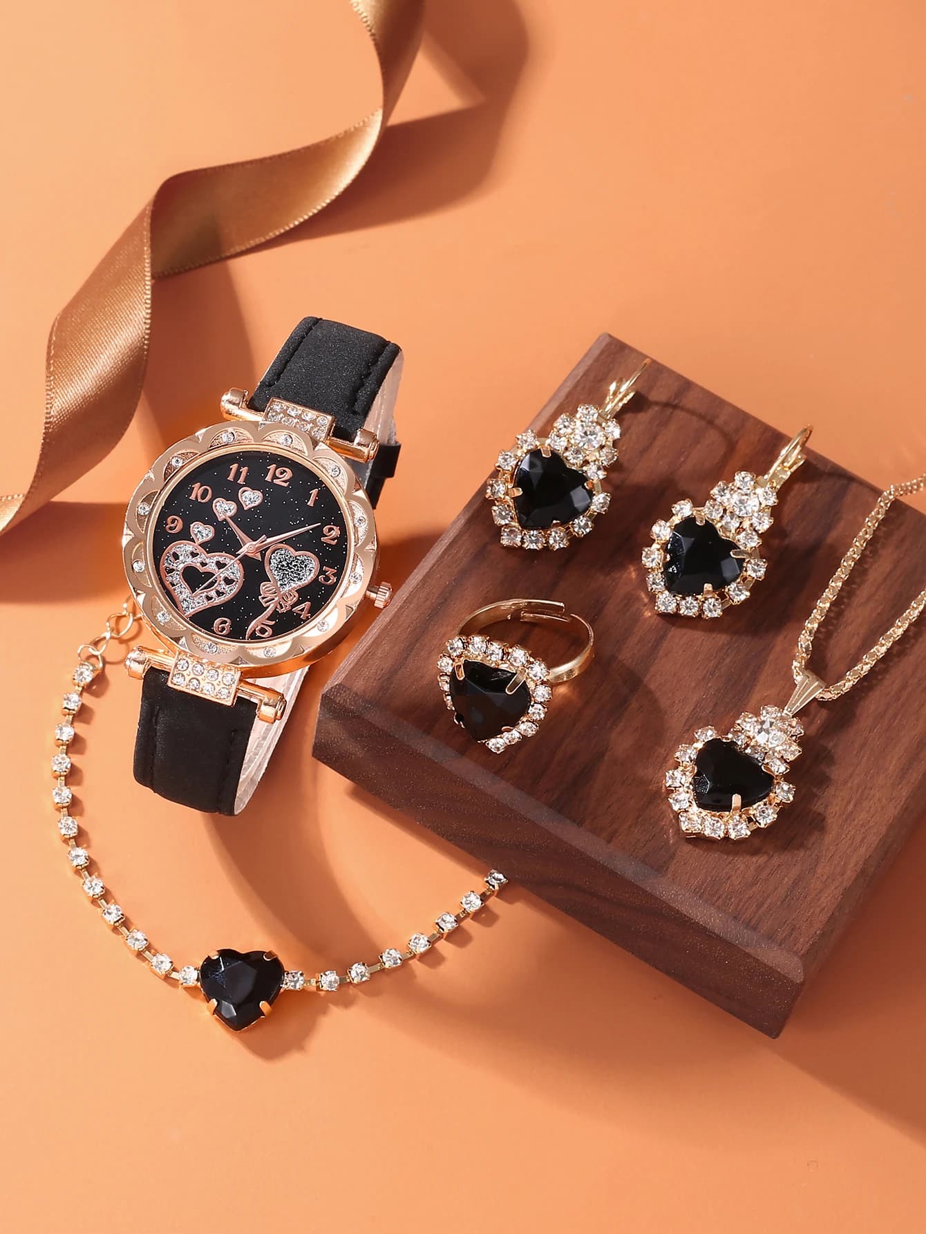 1 orologio da cintura semplice e alla moda da donna, orologio al quarzo da studente casual da donna e set di 5 pietre preziose a forma di cuore