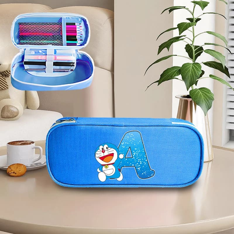 Astuccio in tela con Doraemon, lettere A-Z, alla moda, per ragazzi, per il ritorno a scuola, custodia per cancelleria, regalo, borsa per penne a tema cartone animato