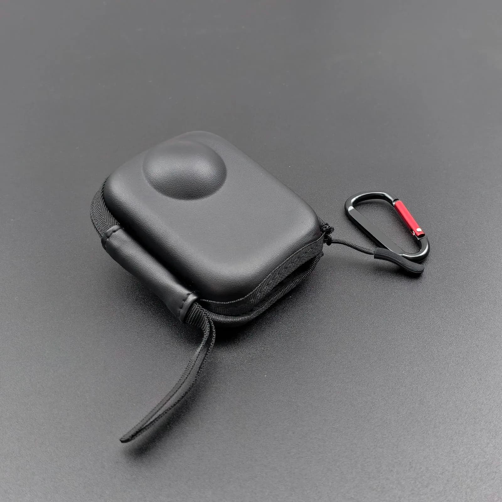 Custodia Protettiva Rigida da Viaggio con Gancio per Accessori Fotocamera DJI OSMO 360