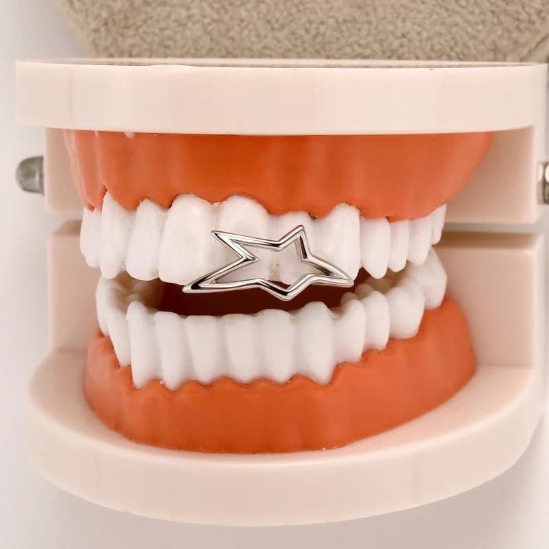 Grillz per Denti Y2K Cyberpunk Lucidi a Stella Geometrica Irregolare, Accessorio Natalizio, Gioielli per Donna e Uomo