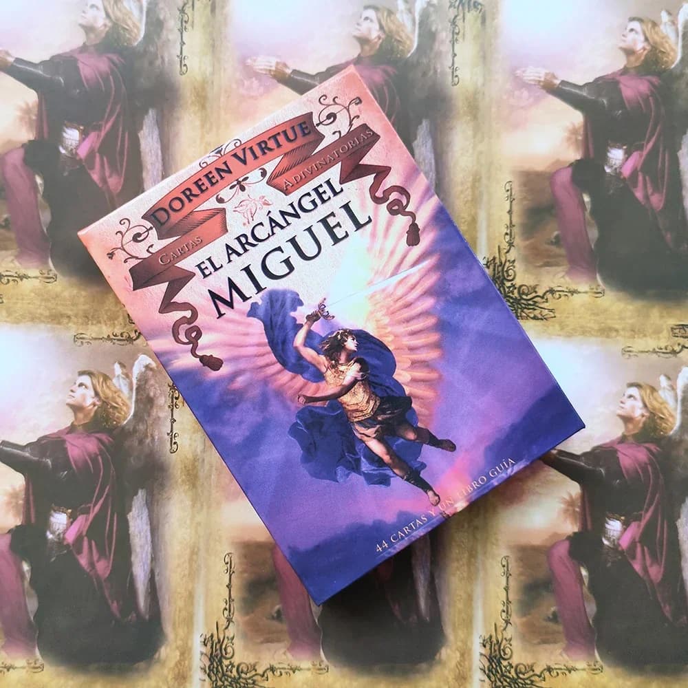 12 cm x 8,7 cm Versione spagnola delle carte oracle Arcangelo Michael Oracle Cards: un mazzo da 44 carte e guida PDF