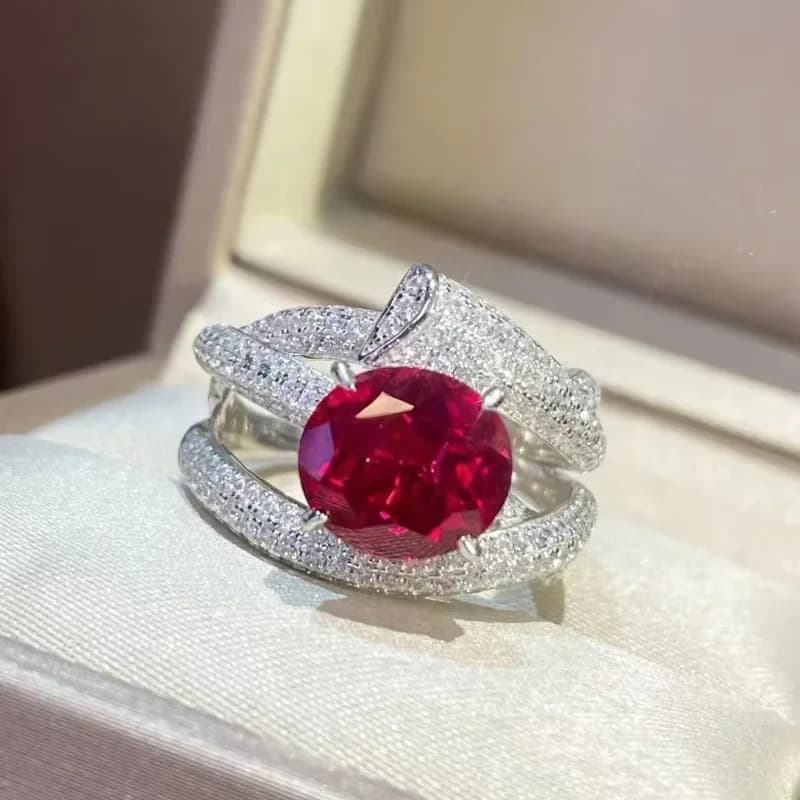 Bellux Ring in silver 925 plated gold with synthetic zircons, pigeon blood, ruby, vine cultivated in laboratory, ring with luxury ruby with full diamonds
