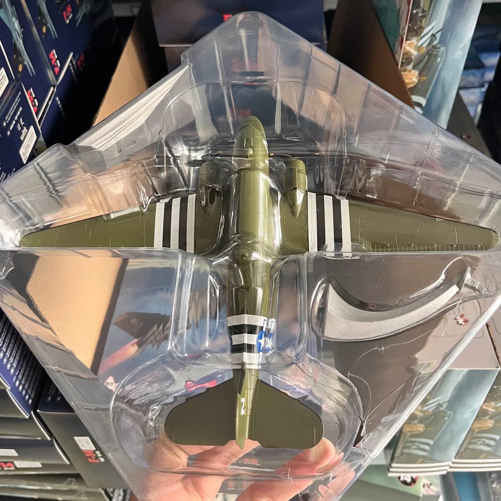 1:100 Scale World War II Douglas C47 C-47 Skytrain Transport Aircraft Diecast Metal Airplane Plane Model
