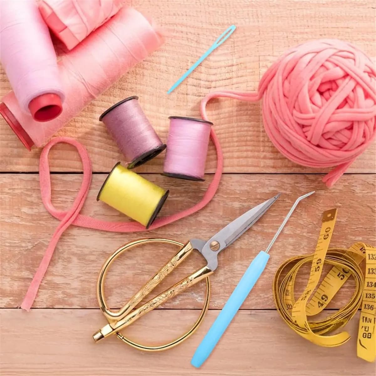 HITL Set di 36 ganci, uncinetto per maglieria, uncinetto per aghi, ferri da cucito in plastica per telai da maglia, tavoli da maglia A