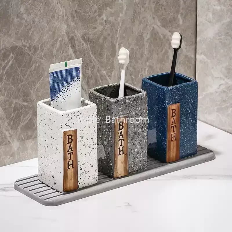 Porta spazzolino di lusso leggero Strumenti per il lavaggio domestico in ceramica Spazzolino Articoli vari Decorazione per scaffali Accessori per il bagno