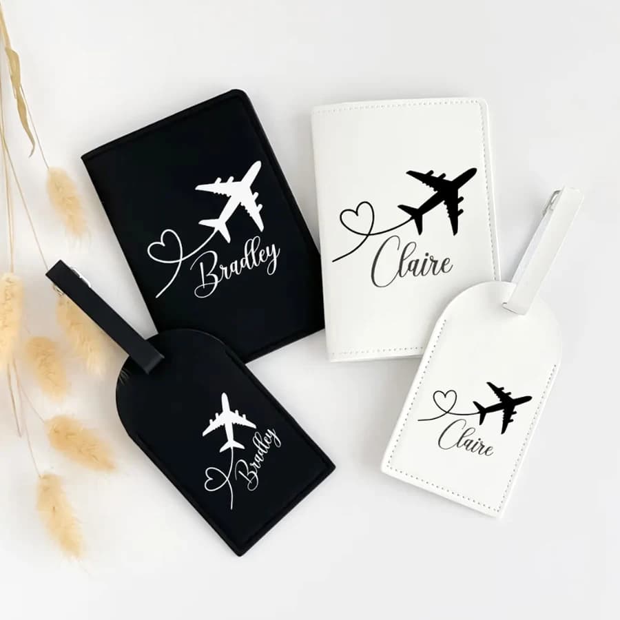 Porta passaporto personalizzato e etichetta per bagagli Custodia per passaporto personalizzata per regalo di anniversario di matrimonio, regali per damigelle d'onore, regali di compleanno