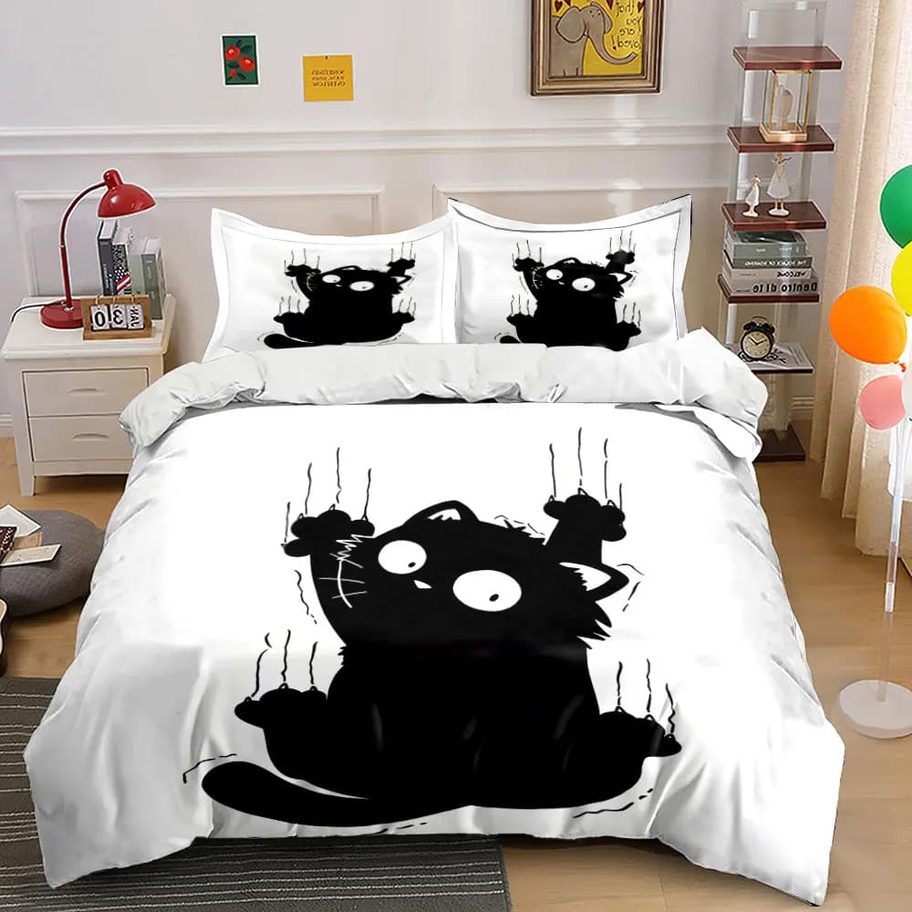 Black cat scratching wall, startled gaze Printed Duvet Cover Set 1 Duvet Cover+2 Pillowcase Multi Size Bedroom Bedding Decor