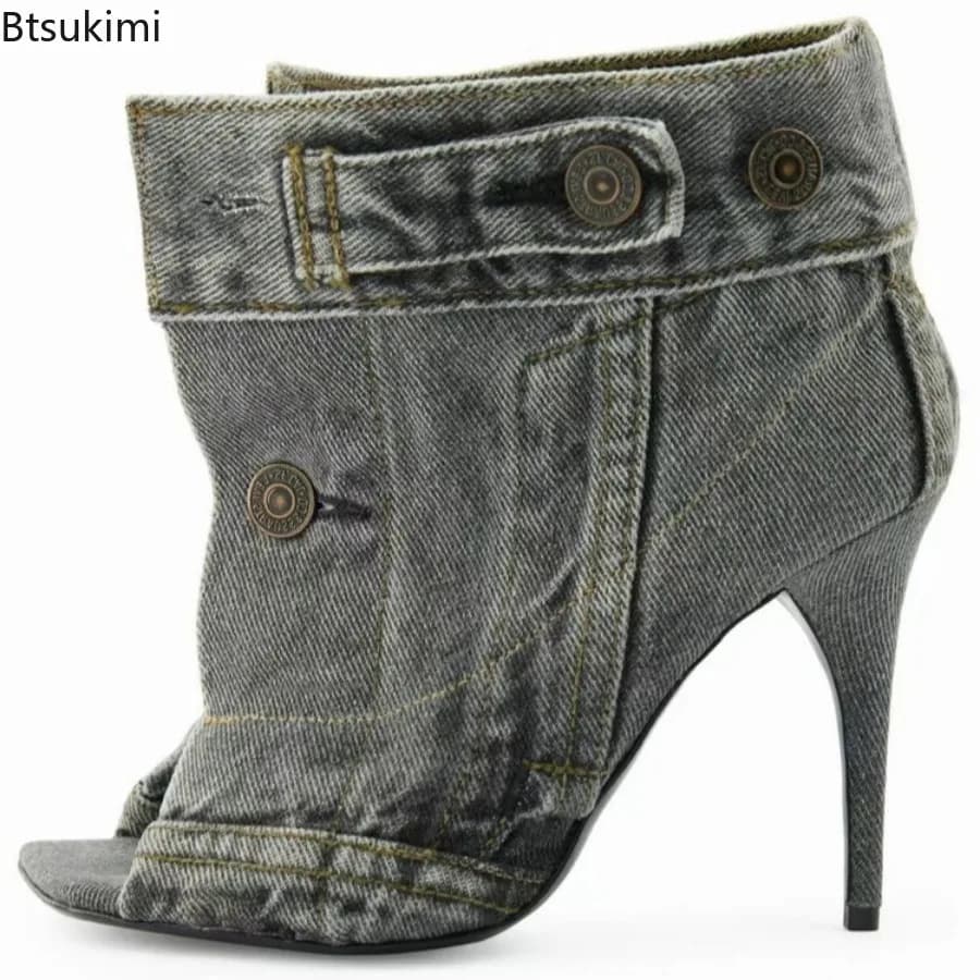 Nuovi Stivali Estivi da Donna 2026 in Denim con Punta Quadrata, Slip-on con Bottoni e Cuciture, Stivaletti Solidi da Donna, Scarpe con Tacco a Spillo da Sfilata