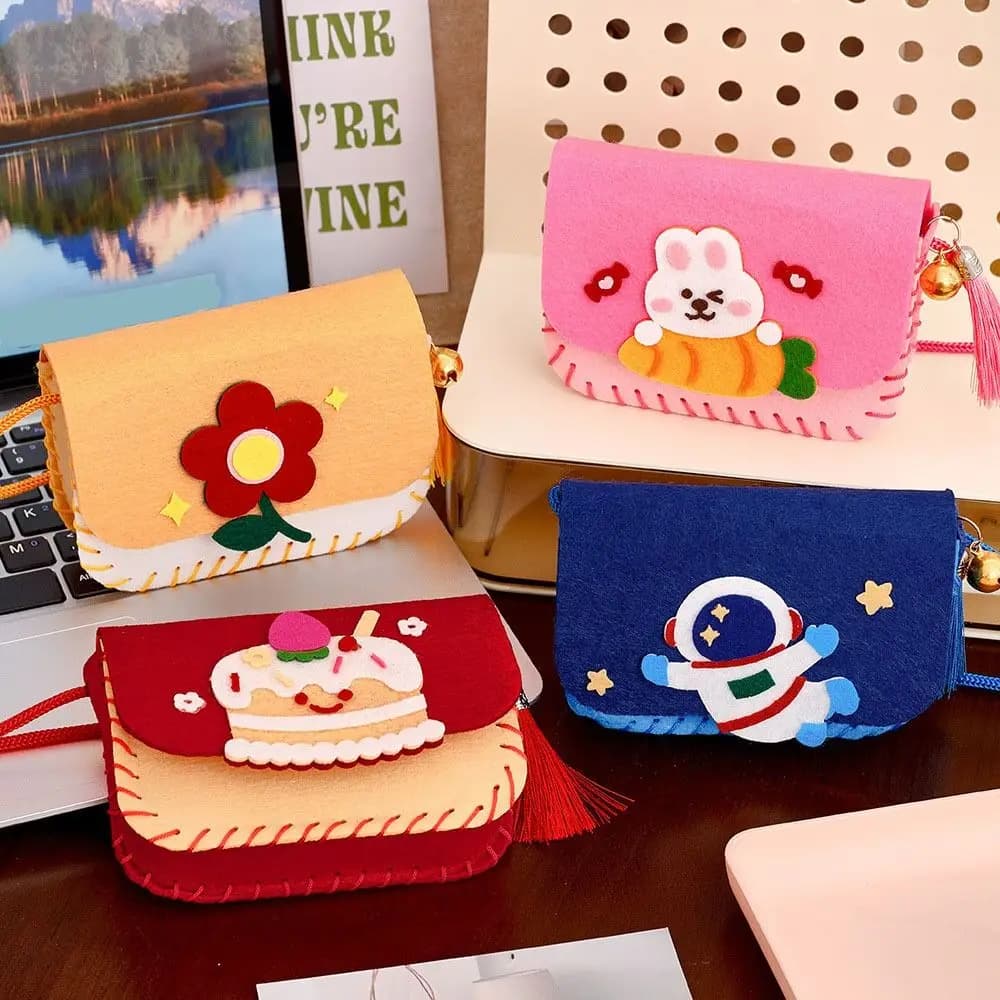 Borsa in feltro regalo Kit per fare artigianato borsa a tracolla per cartoni animati borsa per cucire giocattolo borsa fatta a mano per l'asilo