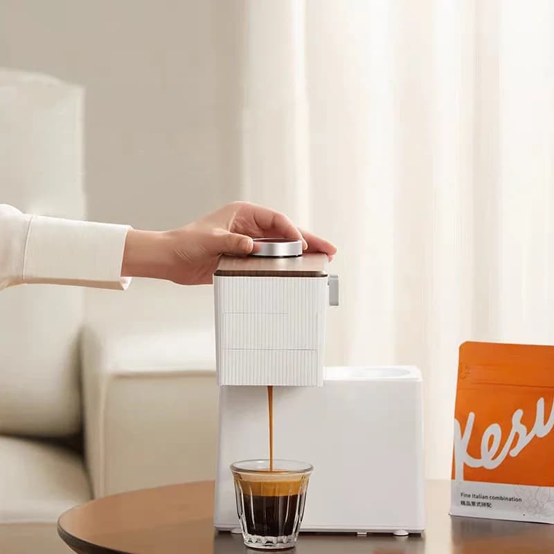 CP01 Square Coffee Machine Italian Espresso Machine Outdoor Camping Capsule Coffee Maker Rechargeable Portable Coffee Maker
