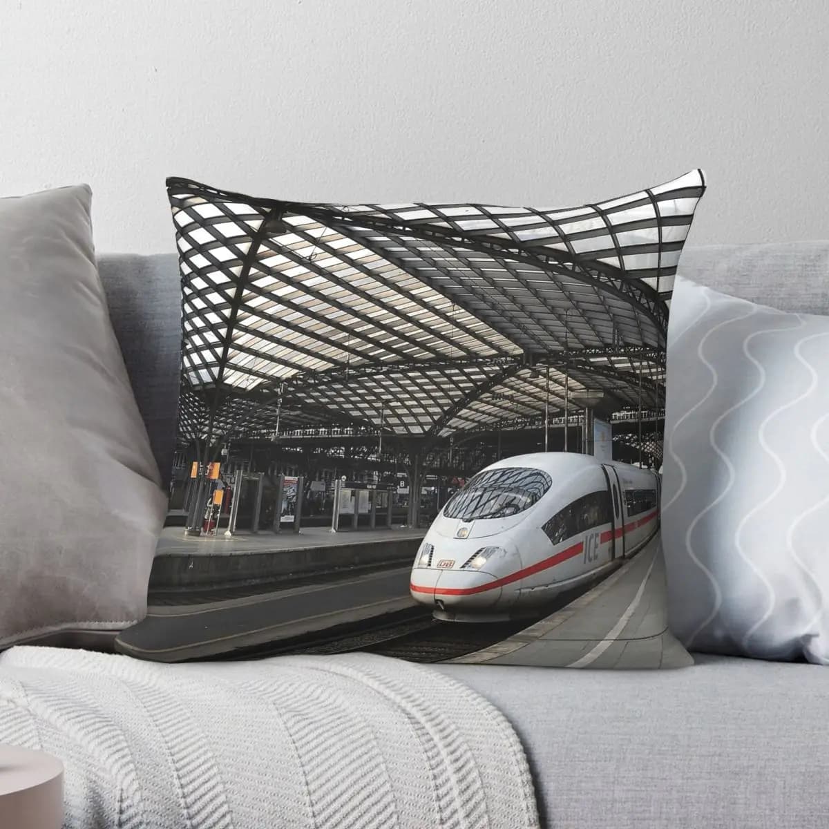 Fodera per cuscino decorativa con motivo Ice High Speed Train Germany, in poliestere, lino e velluto, per divano e seduta, 18 pollici