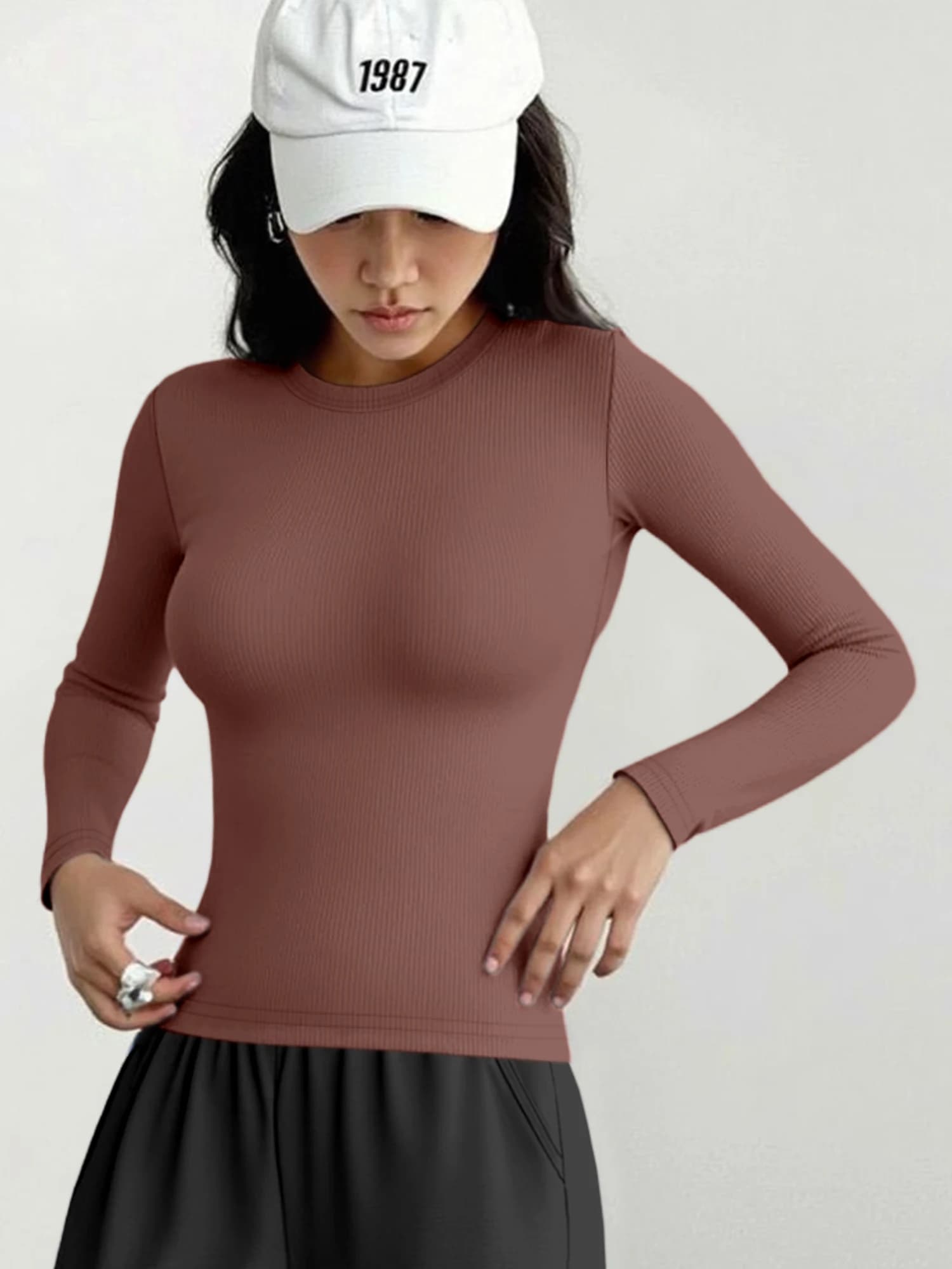 Lightweight Ribbed Long Sleeve Crop Top, Round Neck Layering Blouse for Spring Picnics & Road Trips