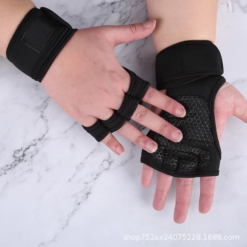 Fitness Gloves for Men and Women, Gym Gloves for Weight Lifting, Mid-Leather with Dust Protection, Manubri, Anti-Callus and Anti-Slip Training Gloves