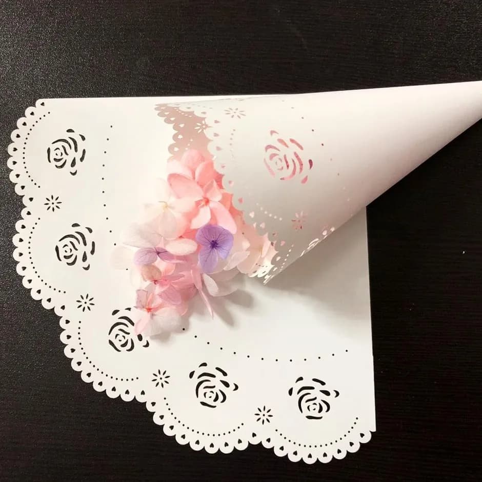 Laser Cut Hollow Wedding Celebration Rose Flower Cone Paper Flower Tube Laser Engraving Rose Petal Confetti for Marital ...