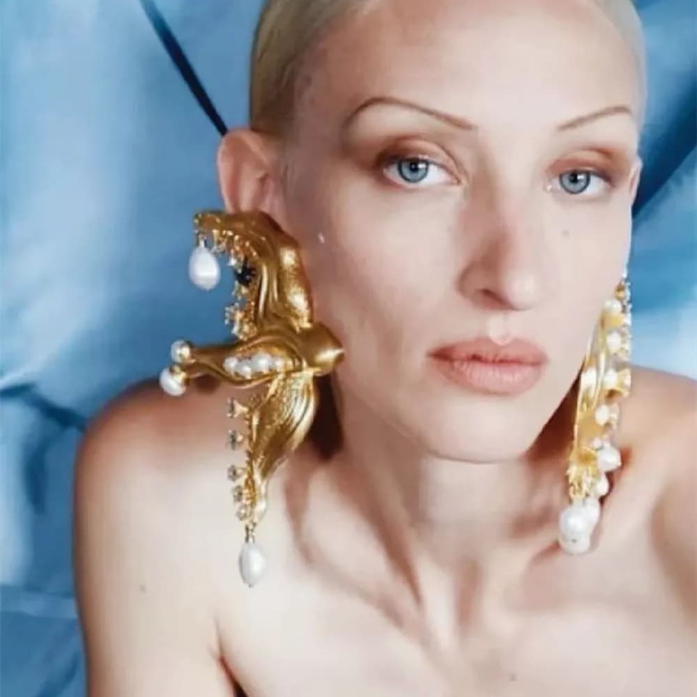 Nuovi Eleganti Orecchini Pendenti in Metallo con Perle Artificiali a Forma di Uccello per Donne, Accessorio di Gioielleria alla Moda