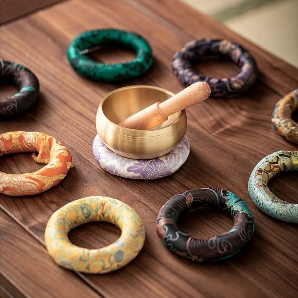 Handcrafted Item Nepalese Singing Bowl Mat Round Cloth Donut Shape Mat Non Slip Traditional Drink Cup Mat Yoga Practice
