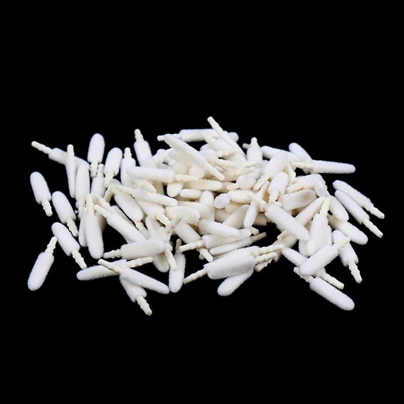 100 Pezzi Pennelli Labbra Monouso con Testina in Cotone, Strumenti Cosmetici per Trucco, Pennelli per Ombretto e Lucidalabbra
