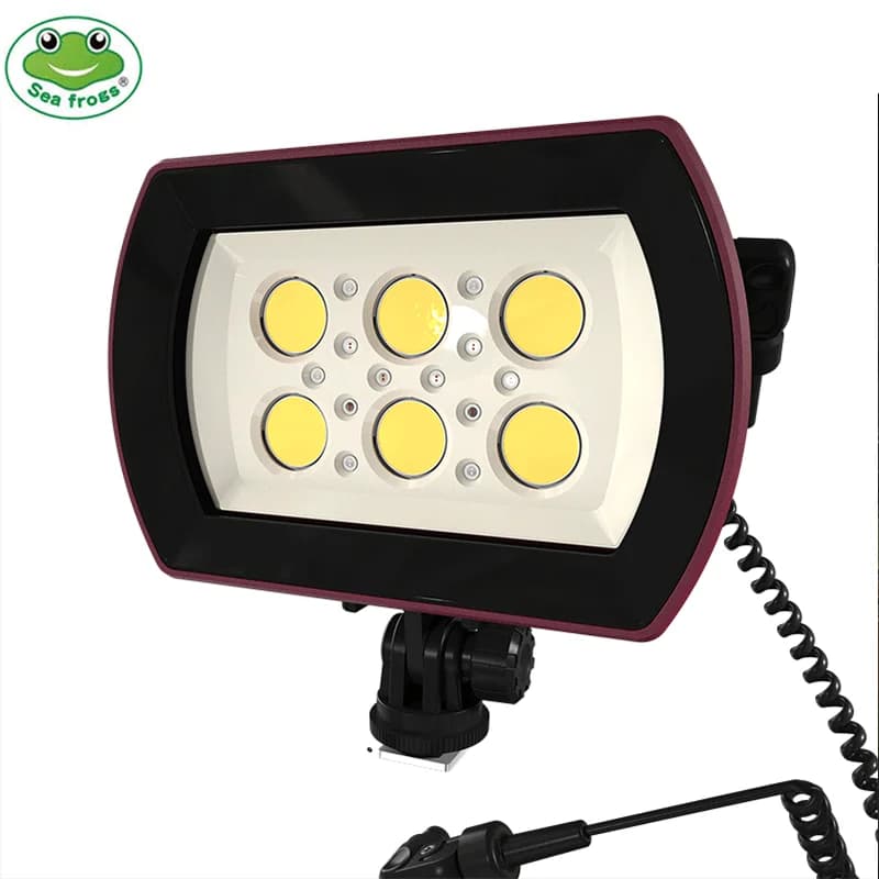Luce Subacquea Seafrogs 6000lm per Videocamera, Luce LED Impermeabile per Immersioni, Flash Subacqueo per Fotocamere Gopro Canon SLR, Lampada di Riempimento