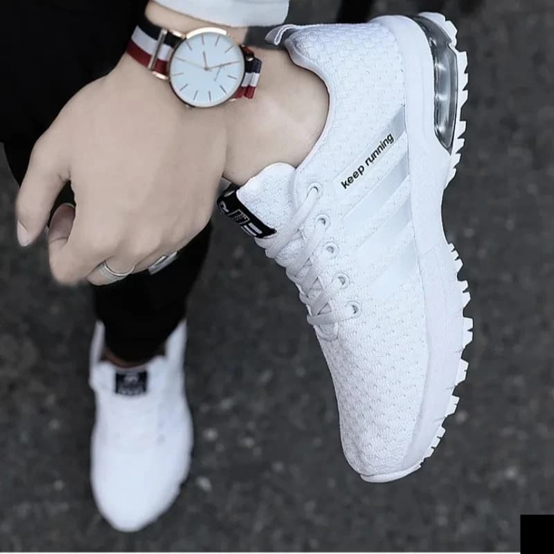Scarpe da ginnastica bianche da uomo Scarpe da trekking antiscivolo traspiranti Scarpe da corsa da uomo basse con imbottitura ad aria Scarpe casual Tenis Masculino